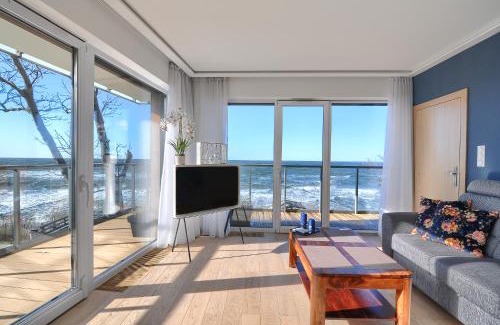Ustronie Morskie Apartment | Apartament Szafirowy z BEZPOŚREDNIM WIDOKIEM na morze- Nadmorski Luksus Apartamenty