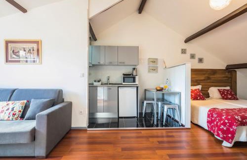 Ramalde Apartment | Apartamento À Francos Attic