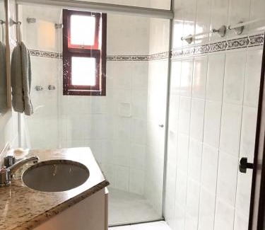 Capivari Apartment | Apartamento a 300 metros do centrinho do Capivari - Residencial La Villete