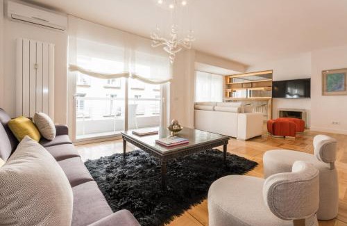 Milla de Oro Apartment | Apartamento Barrio Salamanca Hermosilla Deluxe
