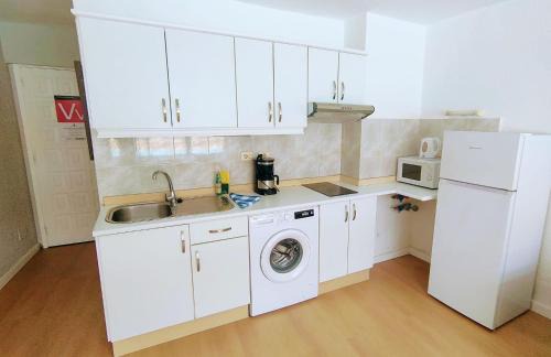 Playa del Ingles Apartment | APARTAMENTO BONITO 103 by CASAS COCODRILO