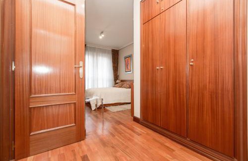 San Francisco Apartment | Apartamento céntrico con vistas a la Ría! garaje, ideal 2-4