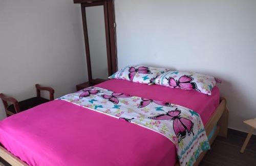 Restrepo Apartment | Apartamento cómodo con piscina y vista a la montaña