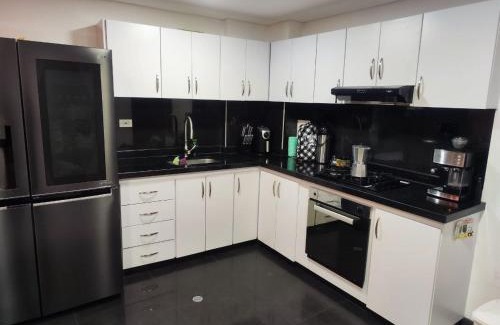 Neiva Apartment | Apartamento Central cerca a clínicas, con excelentes acabados y muy comodo