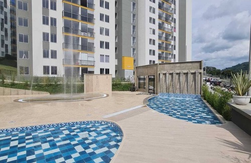 Pereira Apartment | Apartamento con parque acuático y vista panorámica