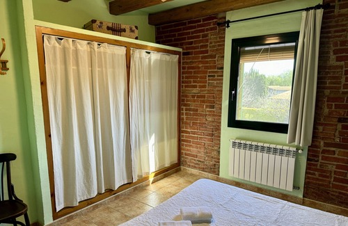 Serra de Daro Cottage | Apartamento de dos Habitaciones en la Costa Brava, Ideal Para Familias