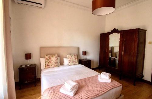Amarante Apartment | Apartamento do Arquinho I - by VinteOito