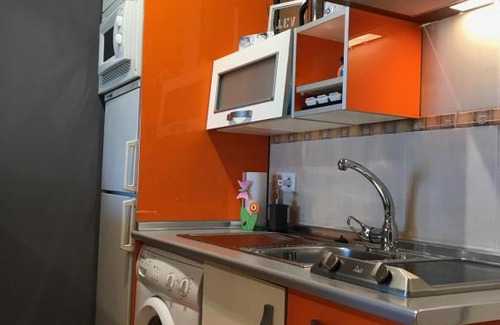 Torremolinos City Centre Apartment | APARTAMENTO en el CENTRO, 3 PERSONAS con VISTAS