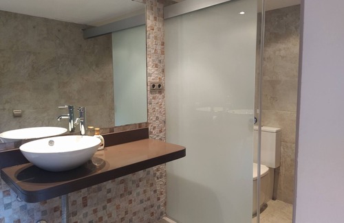 Laspuna Apartment | Apartamento en la Montaña con Vistas al Pirineo