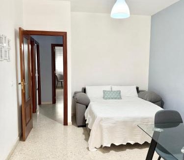 Camas Apartment | Apartamento entero a 10 minutos en coche de Sevilla Centro