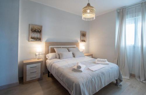 Old Town Apartment | Apartamento Fenicia con aparcamiento incluido Vistas al mar