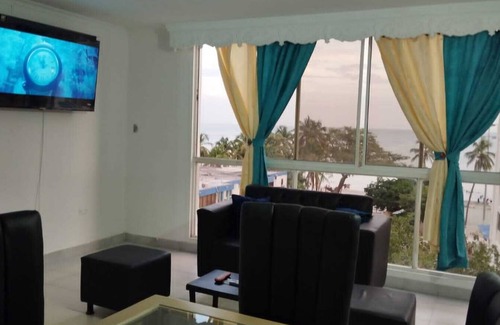 Comuna 3 Apartment | Apartamento Frente al Mar, en la Ciudad de Santa Marta Rodadero