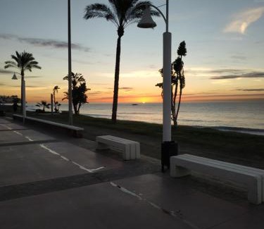 La Cala del Moral Apartment | APARTAMENTO JUNTO AL MAR