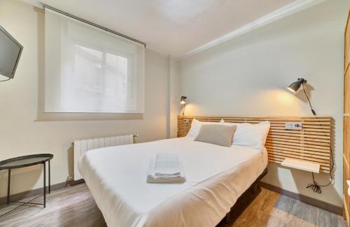 Segundo Ensanche Apartment | Apartamento Merindades By Clabao