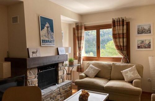Escarrilla Apartment | Apartamento un dormitorio Los Altos de Escarrilla, FORMIGAL-PANTICOSA