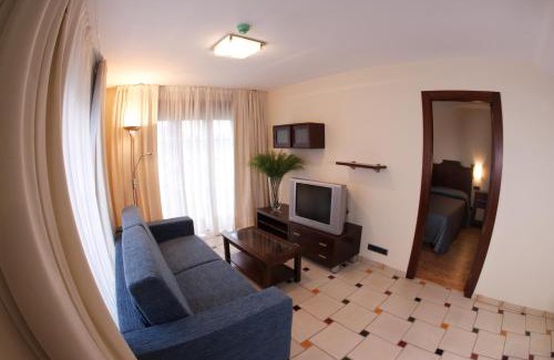 Suances Apartment | Apartamentos Costa Esmeralda