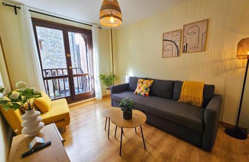Escarrilla Apartment | Apartamentos Escarrilla Suites 3000