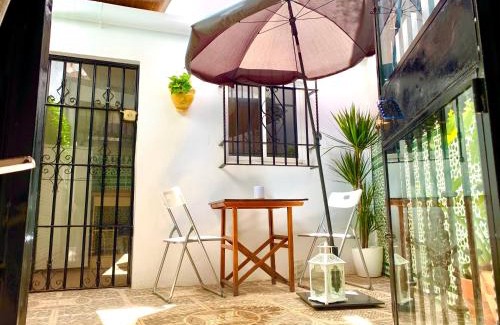 La Trinidad-San Juan y Todos los Santos Apartment | Apartamentos La Casa del Azafrán
