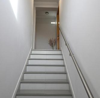 Avin Apartment | Apartamentos La Cueva - Onis