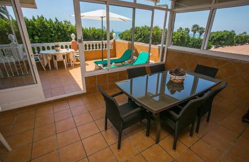 Playas del Palo Apartment | Apartamentos Maria