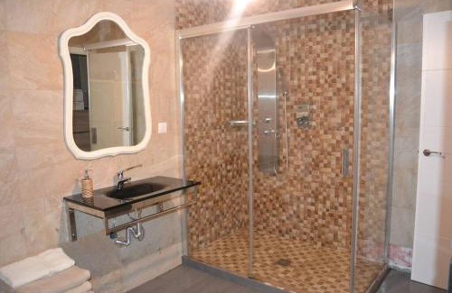 Merida House | Apartamentos NayDa Gran casa con piscina