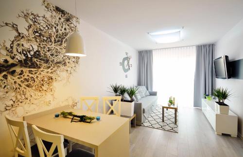 West Pomeranian Voivodeship Apartment | Apartamenty REZULAK Solna B104 204 303