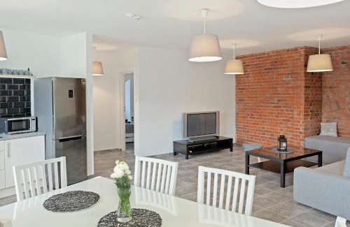 Klodzko Miasto Apartment | Apartamenty w starym browarze 1