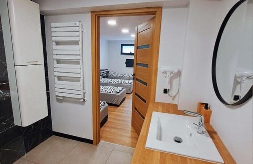 Plock Apartment | Apartamet typu studio ELEPHANT dla 4 osób