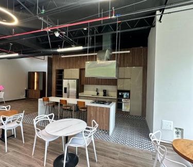 Santa Ana Apartment | Apartasuite Suite 2 Bogota