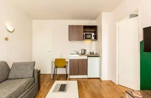 Carrieres-sous-Poissy Apartment | Aparthotel Adagio access Carrières-sous-Poissy - 2 Rooms 4 People
