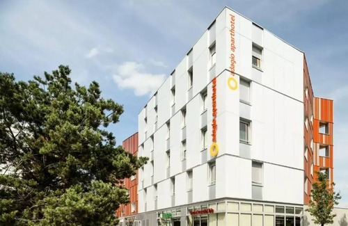 Quartier Vilmorin Apartment | Aparthotel Adagio access Paris Massy TGV station - 2 rooms 4 people