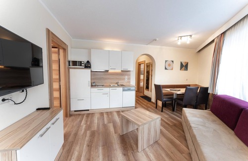 Vorderlanersbach Hotel | Aparthotel Dorfplatzl