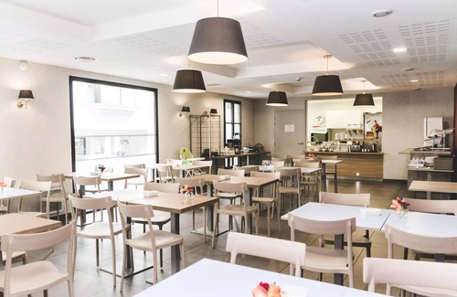 Quimper Apartment | Aparthotel Quimper - 2 Room Apartment 4 People