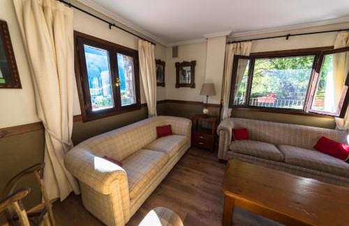 Sallent de Gallego Apartment | Aparthotel Sarrato