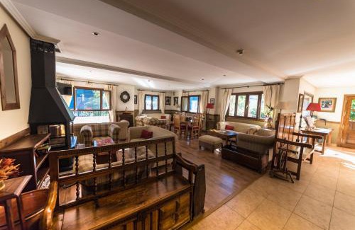 Sallent de Gallego Apartment | Aparthotel Sarrato