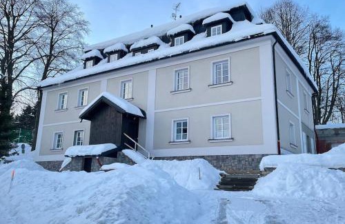 Vitkovice Apartment | Apartmán na Faře