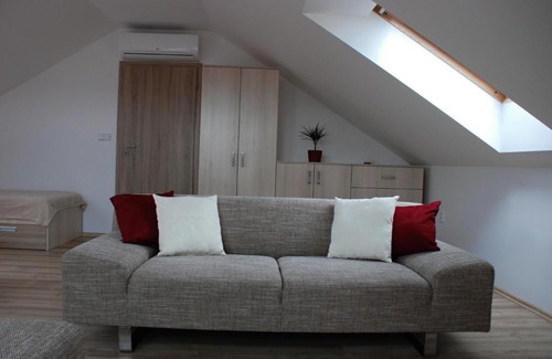 Valtice Apartment | Apartmán Na Sluneční Valtice