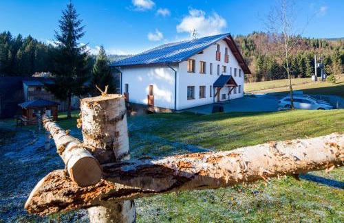 Dolny Kubin Apartment | Apartmán SOSNA