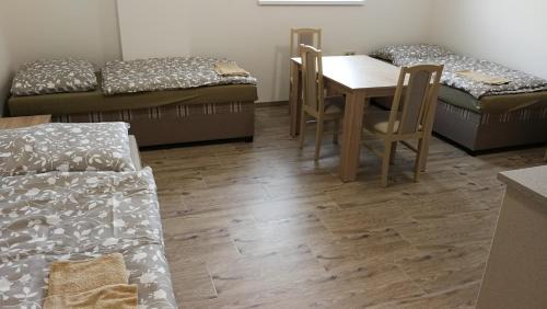 Cierne Klacany Apartment | Apartmánové ubytovanie VKF