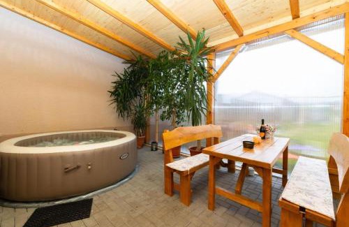 Velky Meder Apartment | Apartmány Alice