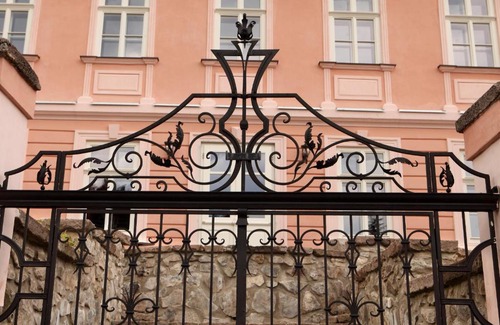 Banska Stiavnica Apartment | apartmány Antik Pratterov Dom