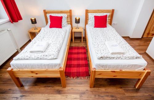 Uhorska Ves Bed & Breakfast | Apartmány Nevädza