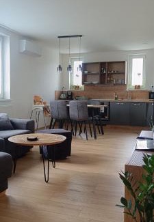 Prievidza Apartment | apartmány Sama Chama Prievidza