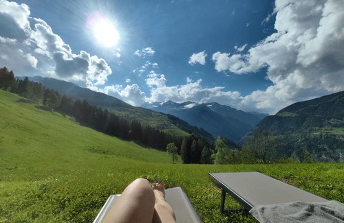 San Martino in Passiria Apartment | Apartment 'Jaufenspitz' with Mountain View, Shared Garden and Balcony