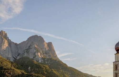 Siusi Apartment | Apartment "Mysciliar Tree II" with Mountain View, Wi-Fi, Garden, Terrace & Balcony