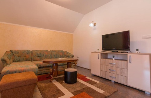 Perucac Apartment | Apartman Lena