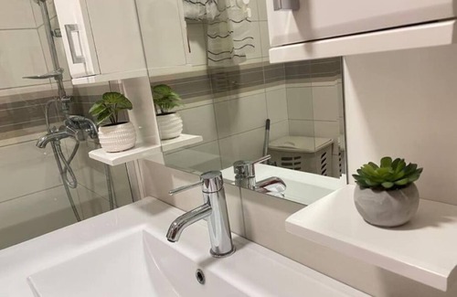 Sombor Apartment | Apartman Lux 5- private parking