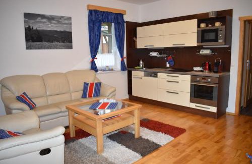 Velke Karlovice Apartment | Apartman Razula