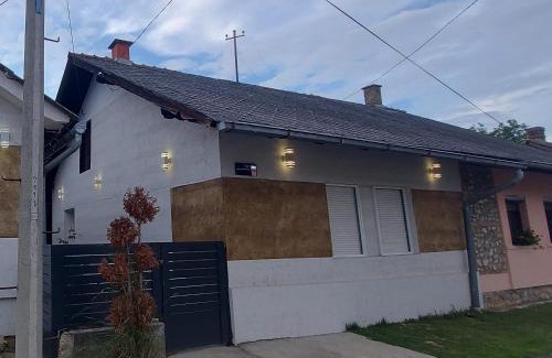 Vrdnik Apartment | Apartmani Vranić