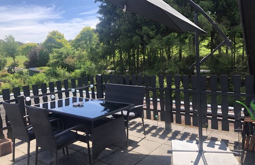 Usseln Apartment | Apartment 'Casa Alotto - Hirsch Suite' with Balcony and Wi-Fi